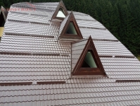 Materiale acoperisuri metalice