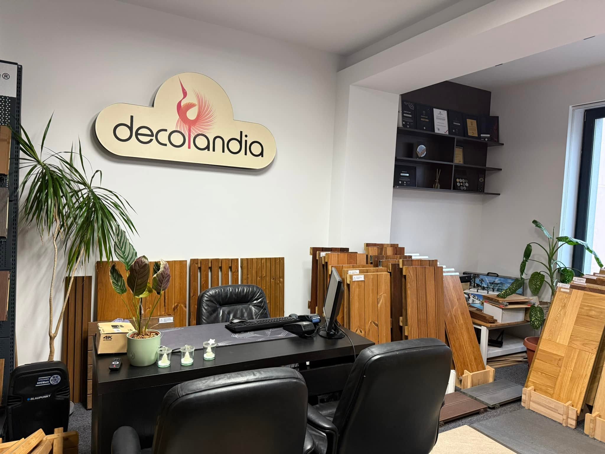 Showroom amenajări interioare și exterioare 