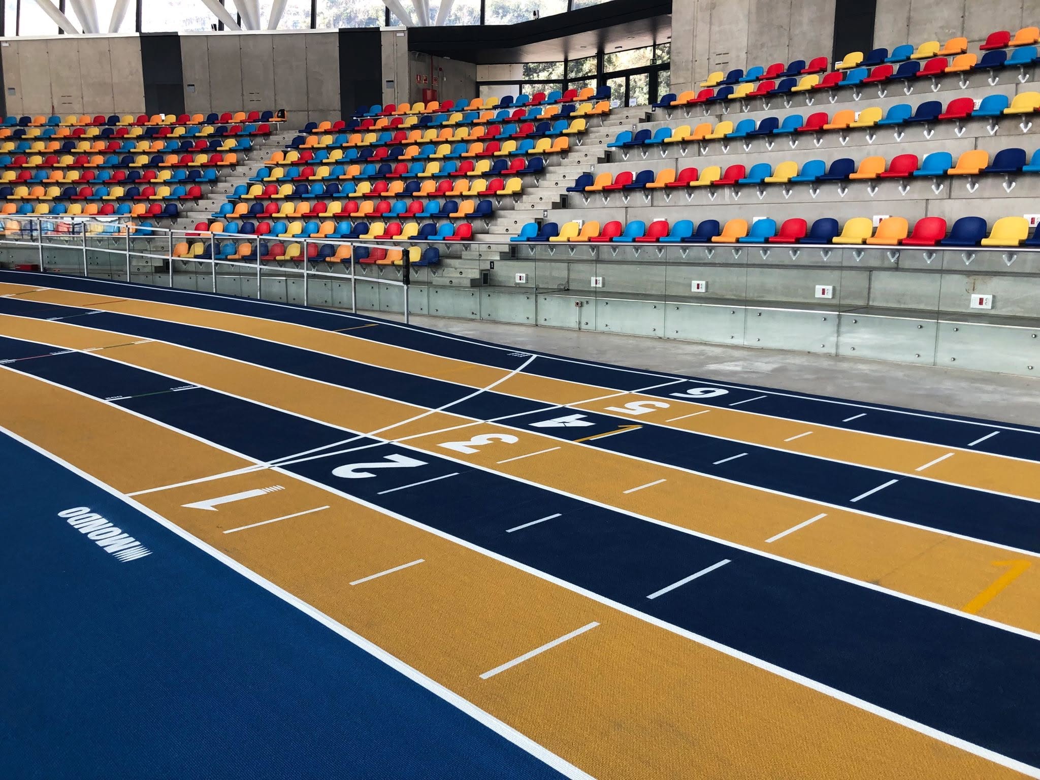 Construcţii terenuri sportive Braşov