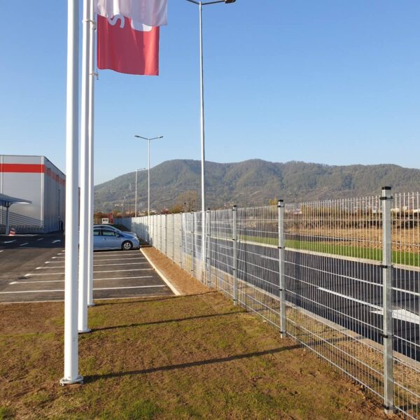 porti acces si imprejmuire